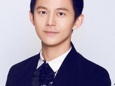 何炅个人资料简介身高,身高186cm的阳光暖男，综艺界常青树